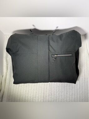 Women’s Roxy snowboard jacket in classic black 🏂